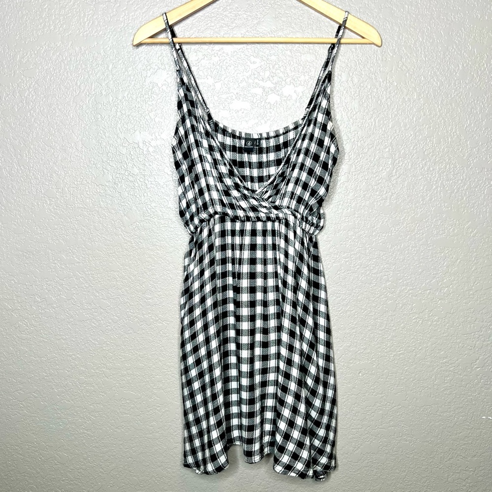Volcom Black & White Gingham Plaid Surplice Dress